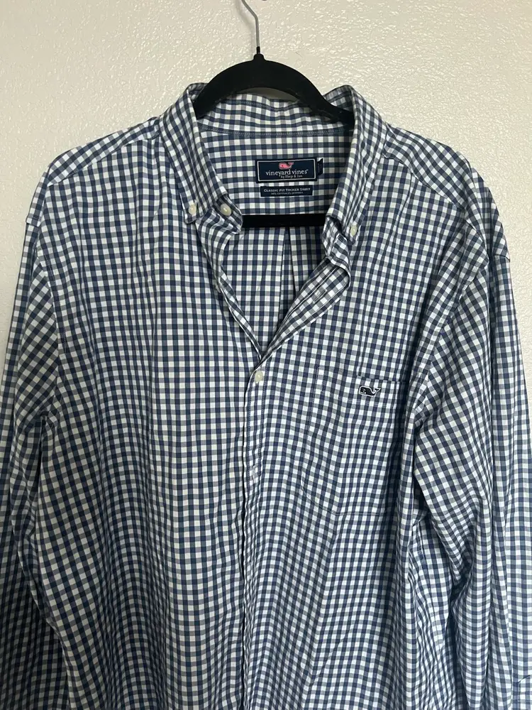 VUORI, CHICOS, JOES, TRUE RELIGION & TALBOTS, VINEYARD VINES LOT OF 6 $9.00 EACH