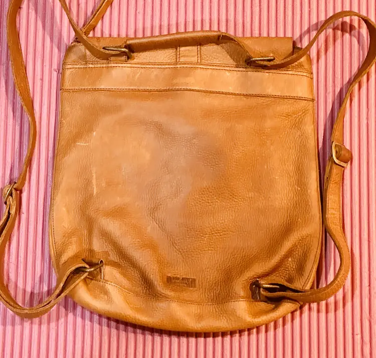 Duluth Trading Women's Lifetime Leather Convertible Messenger, Cognac