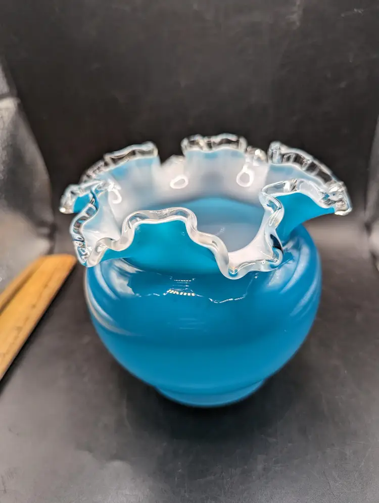 Vintage Fenton Jamestown Blue 1950's White Cased Swirl Ruffle Rim Art Glass Vase