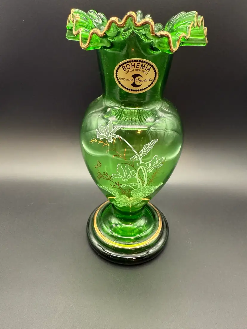 Crystalex Bohemia Crystal Hand-blown Hand-painted Emerald Green Vase