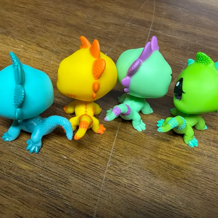 Littles Pet shop Iguana Lot Of 4