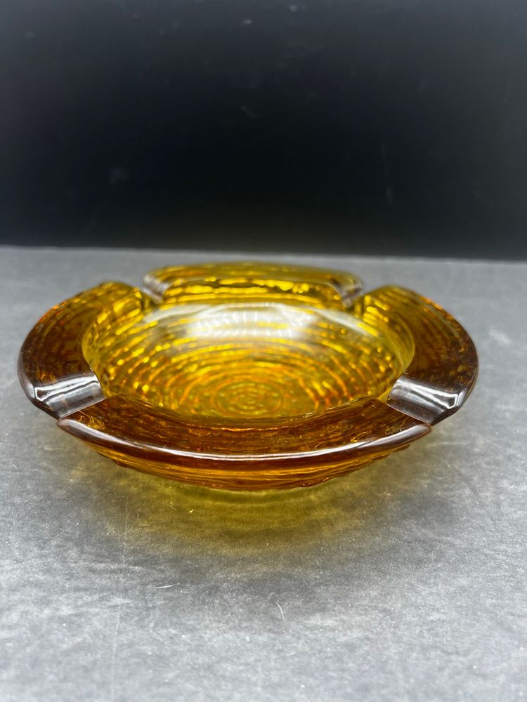 #459B  Anchor Hocking Soreno Ashtray Amber Gold Ribbed Glass MCM Vintage 6-1/4” Glows!