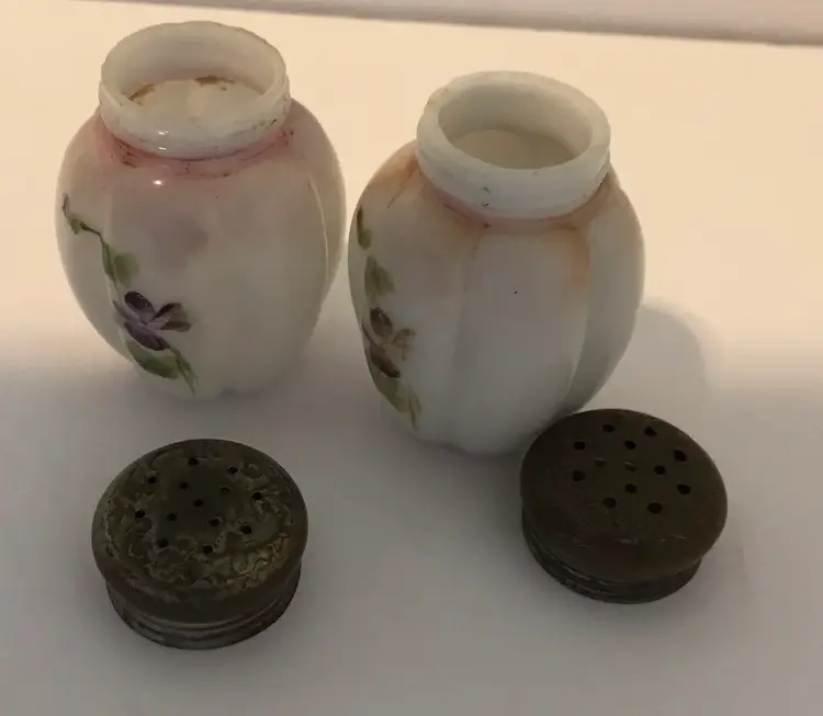 Set Of Victorian Glass EAPG Painted Pansy Paneled Salt/Pepper Shaker