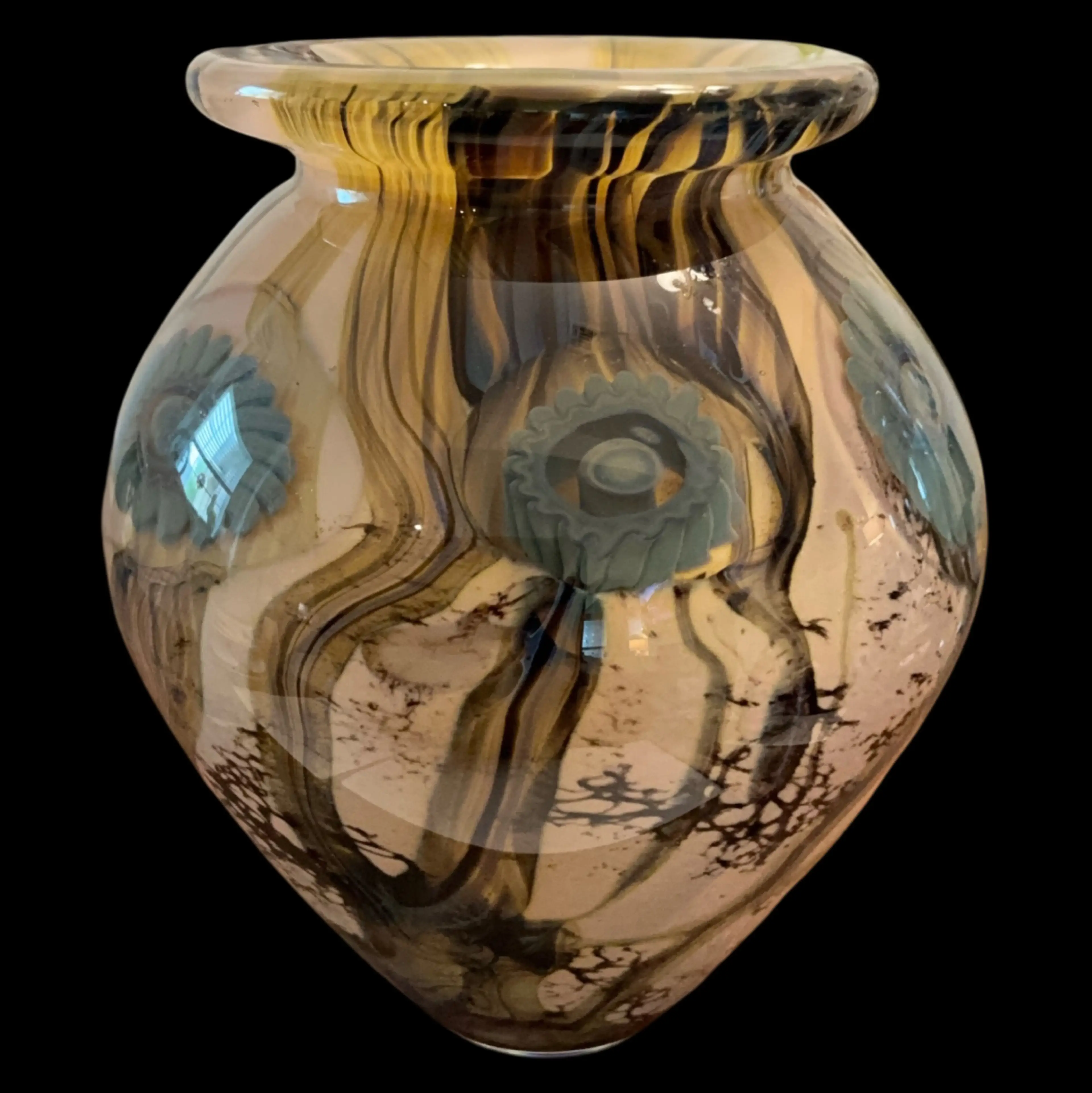 Image 2 of 6