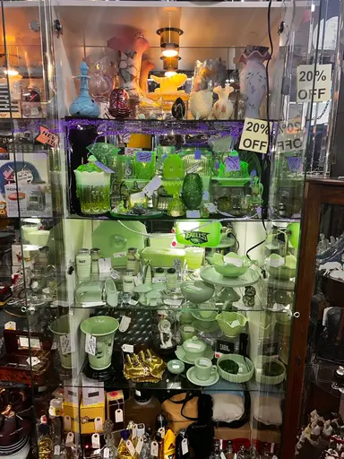 Vaseline, Jadeite, Fenton, Bittersweet & More!!!