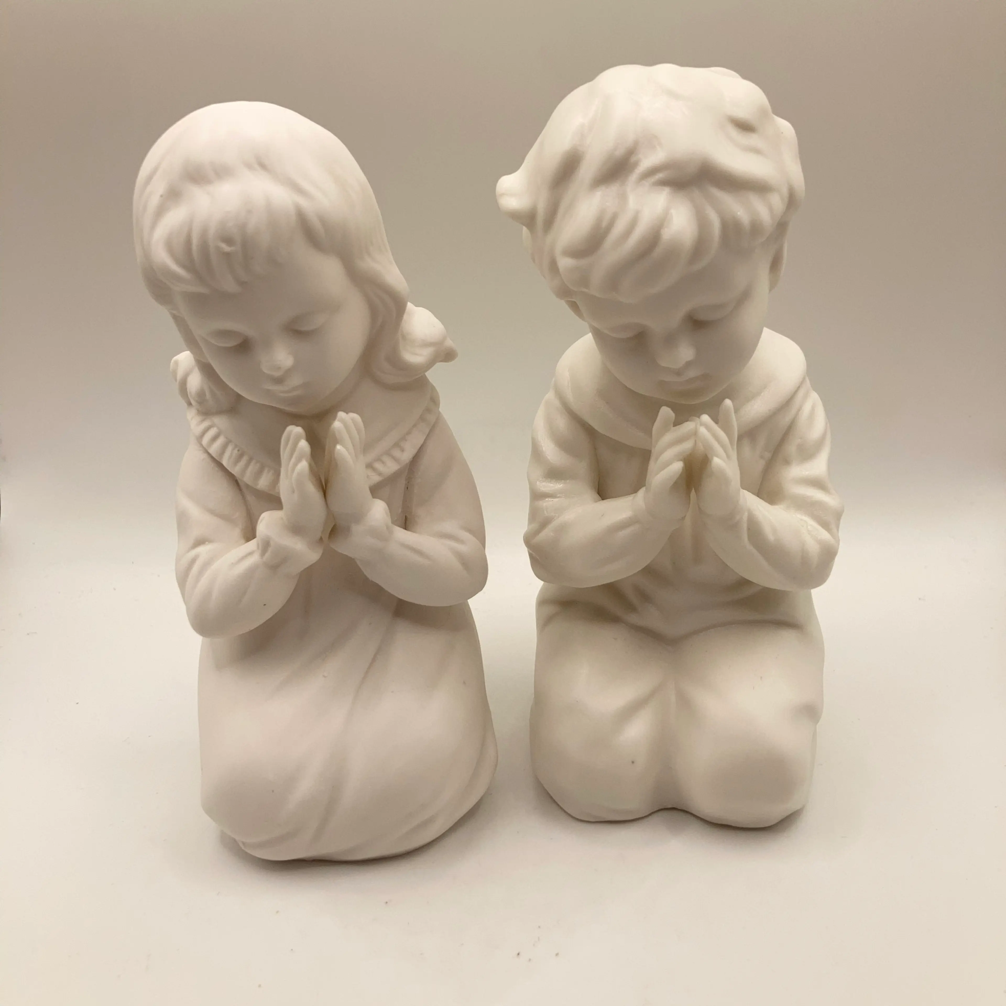 Image 2 of 10