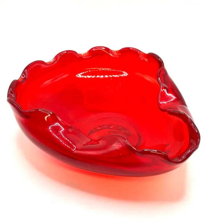 Kreiss Japan Glass Red Art Glass Bowl 6”x5.5”