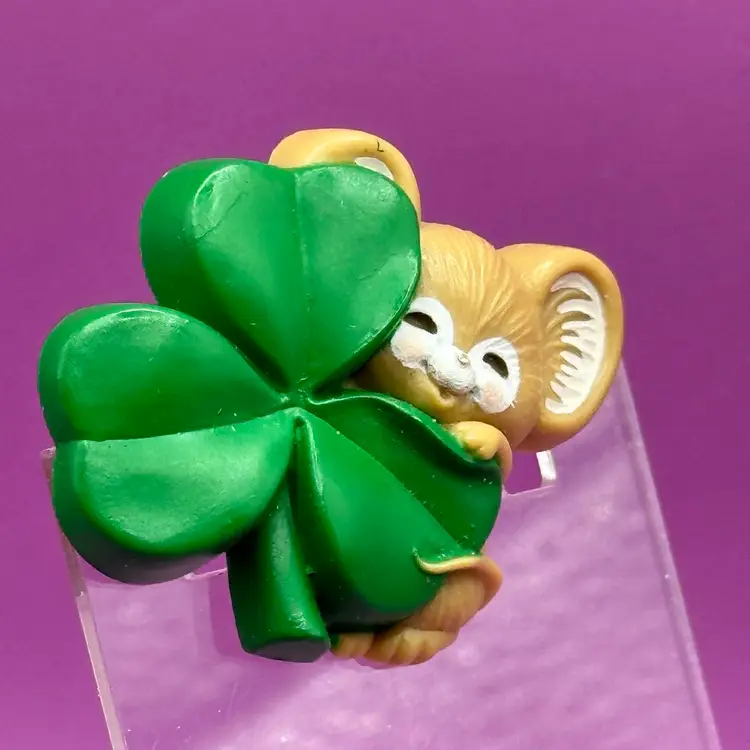 Vintage Hallmark Mouse Shamrock Clover Pin