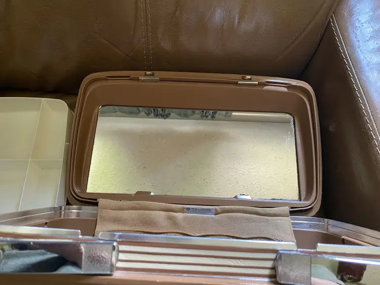 Vintage Samsonite Concord Train Makeup Case Traveler Bag Brown NO KEY