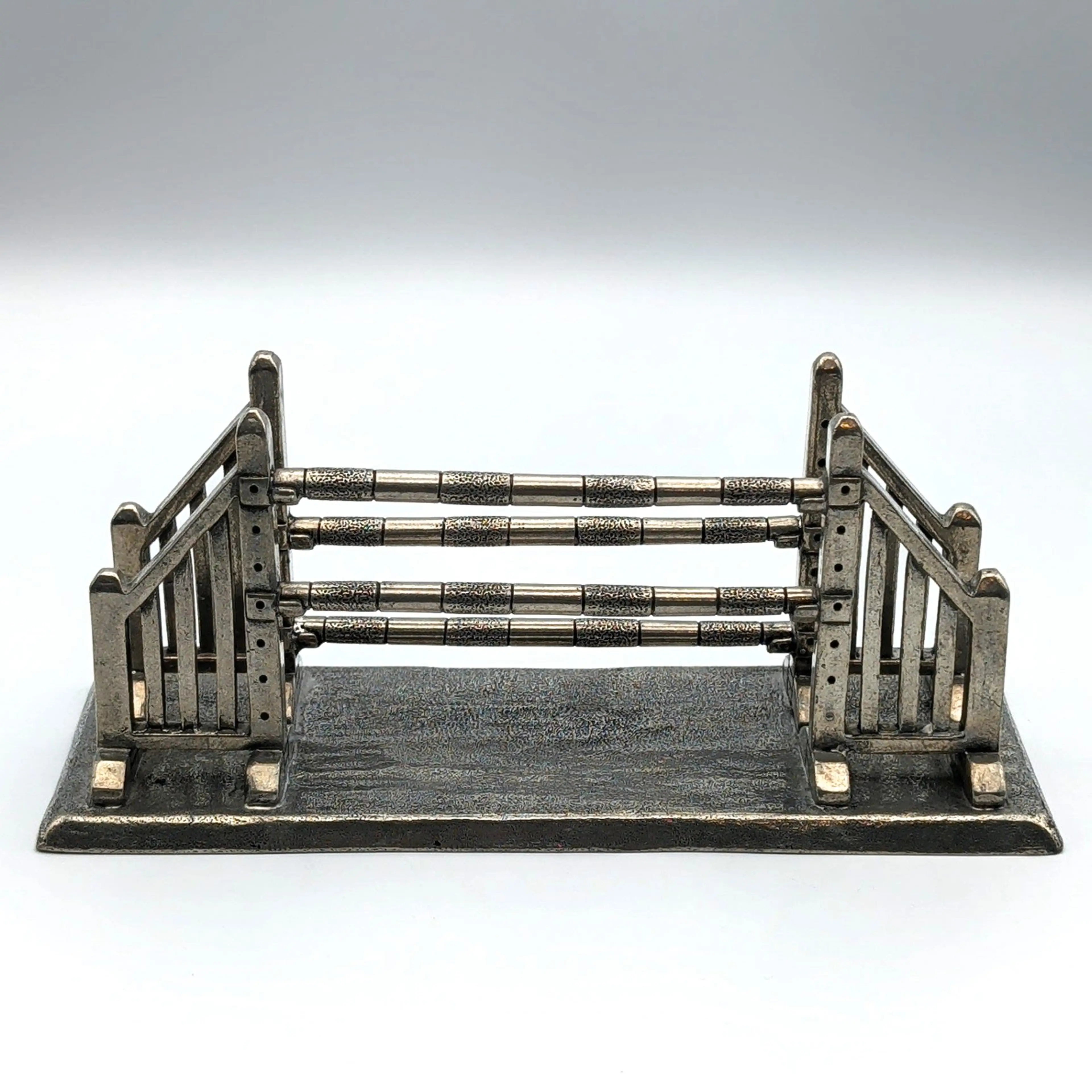 Image 4 of 10