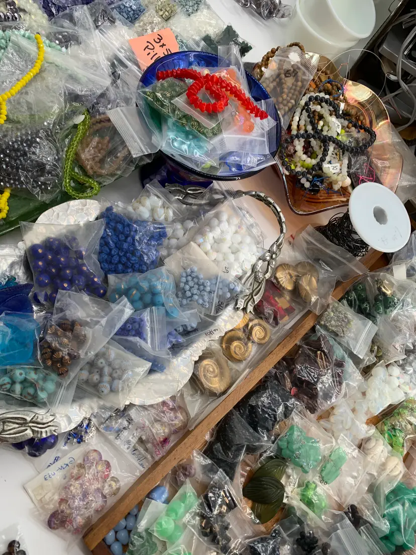 Livestream thumbnail