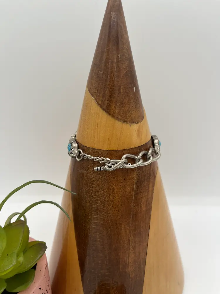 #J16 - Southwestern Style Toggle Clasp Bracelet