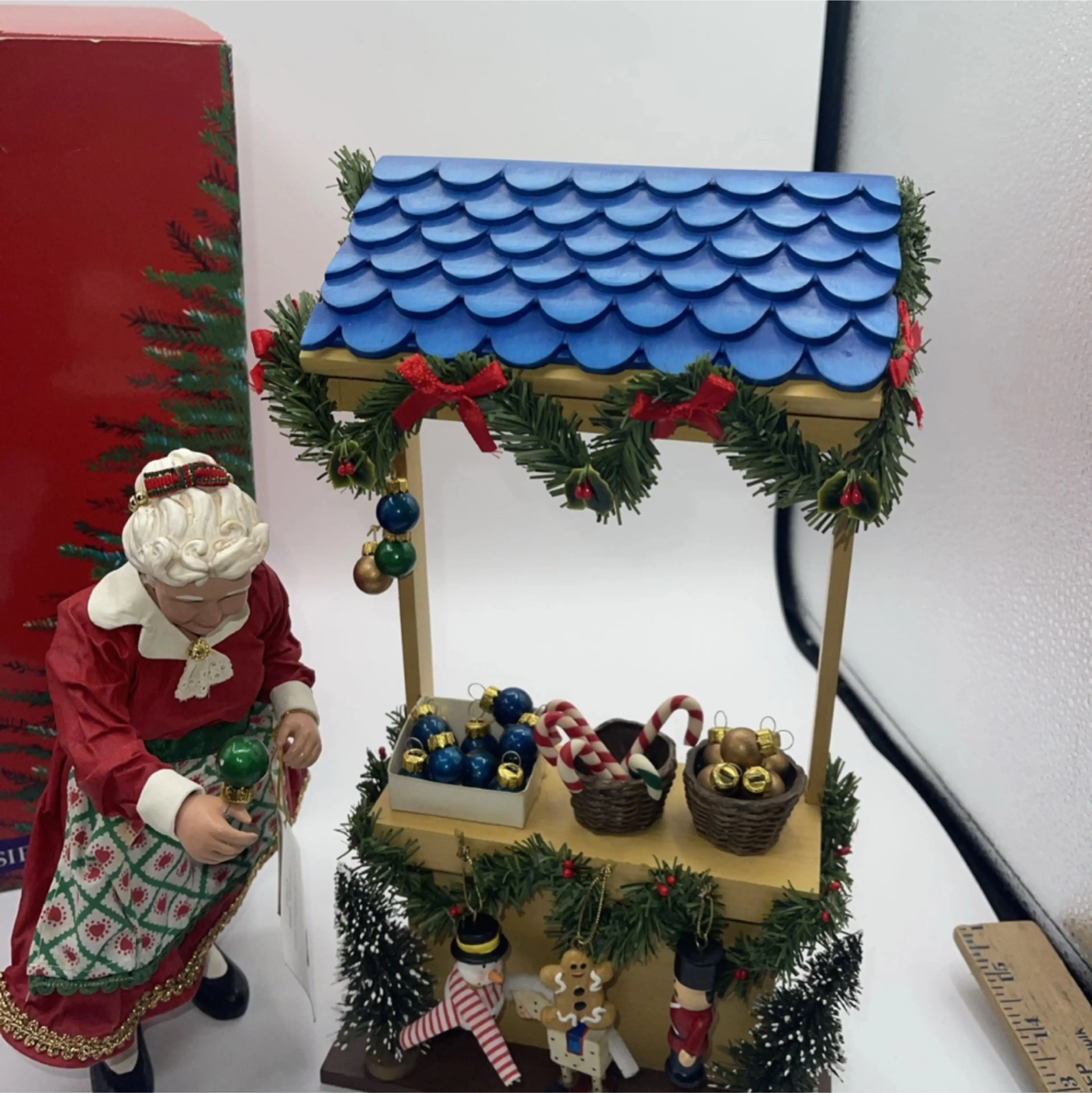 Image 4 of 5