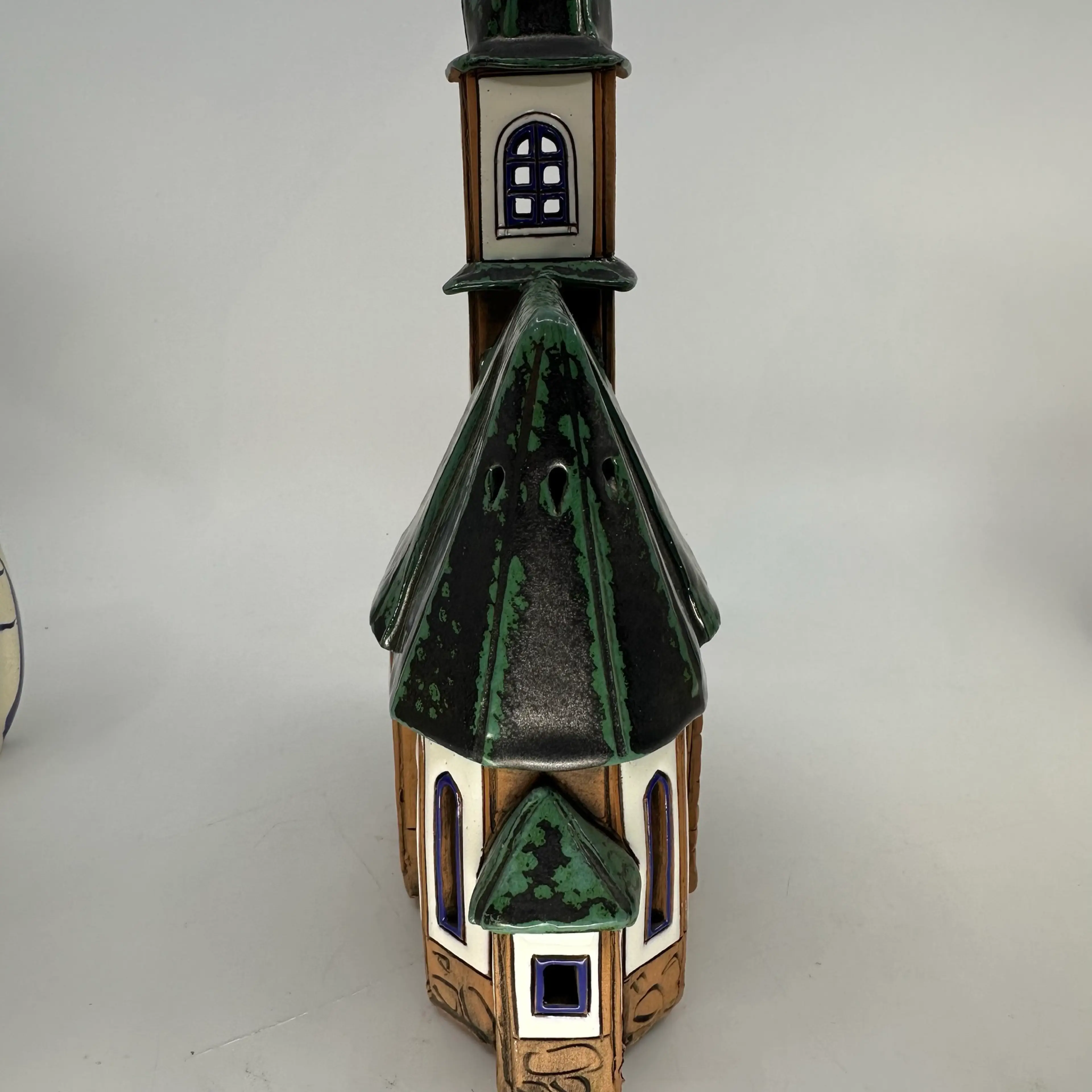 Image 3 of 7