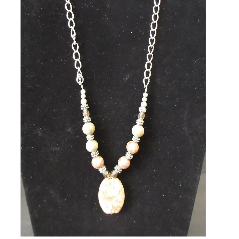 BOHO Silver Tone Chain Link Necklace with Pink & Gray Jasper Stone Pendant and Heart-Shaped Toggle Clasp - 18 Inches Long
