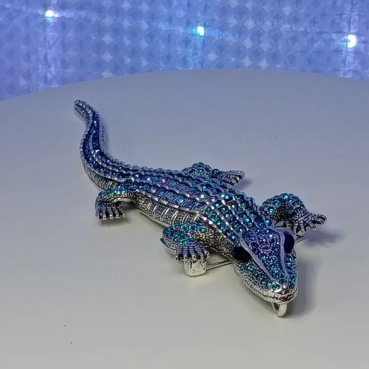 Blue Rhinestone Alligator Brooch Pendant Silver Tone Sparkly Statement Jewelry (Inv - #06)