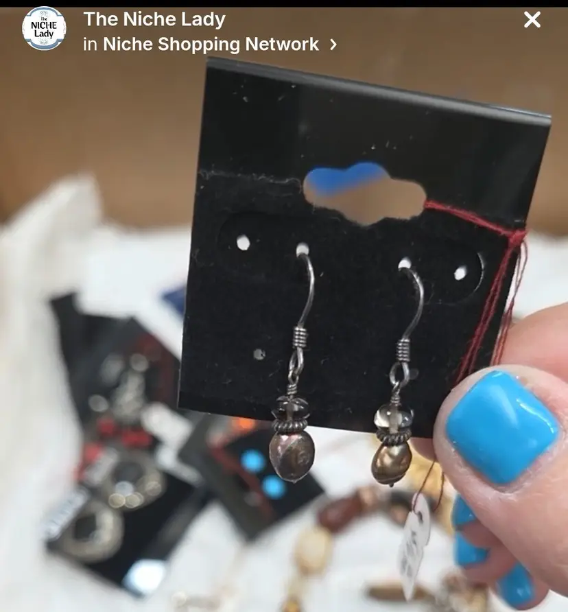 Black Pearl Dangle Earrings with Crystal
