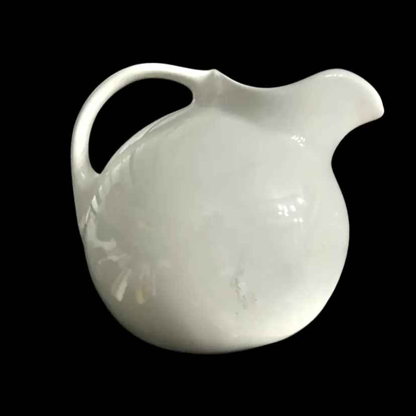 Vintage Hall Pottery Pitcher w/ Ice Lip Tilted Bulb or Ball Jug Water Pitcher 1930-50s