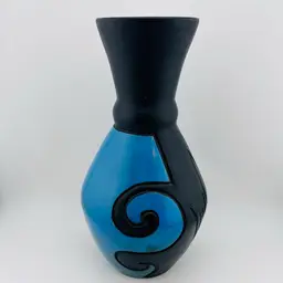 Signed Carlos Seminario Peruvian Black And Blue Engraved Pottery Vase 11.75”