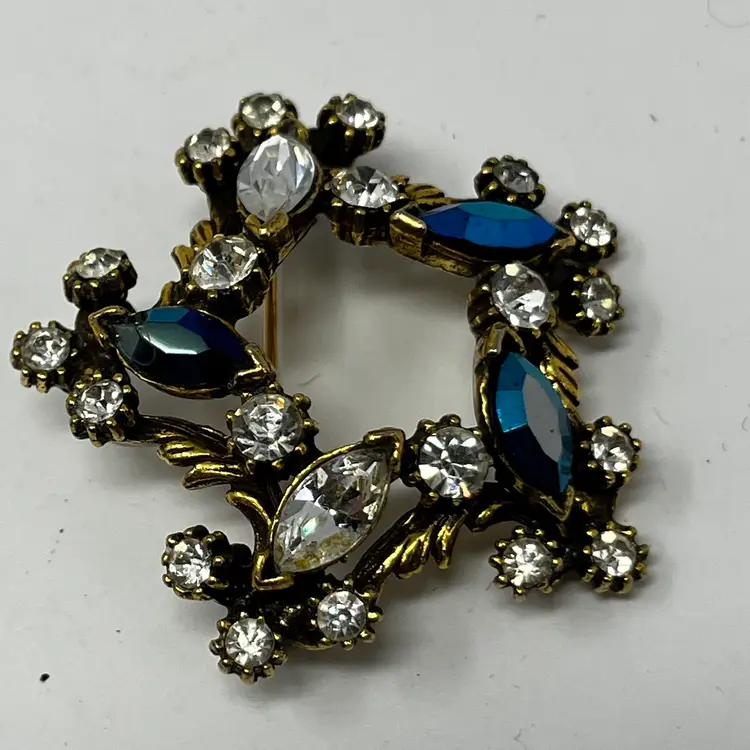 Vintage Gold Tone Brooch Pin Crystals Blue