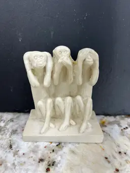 VTG See Hear Speak No Evil Resin Monkeys 