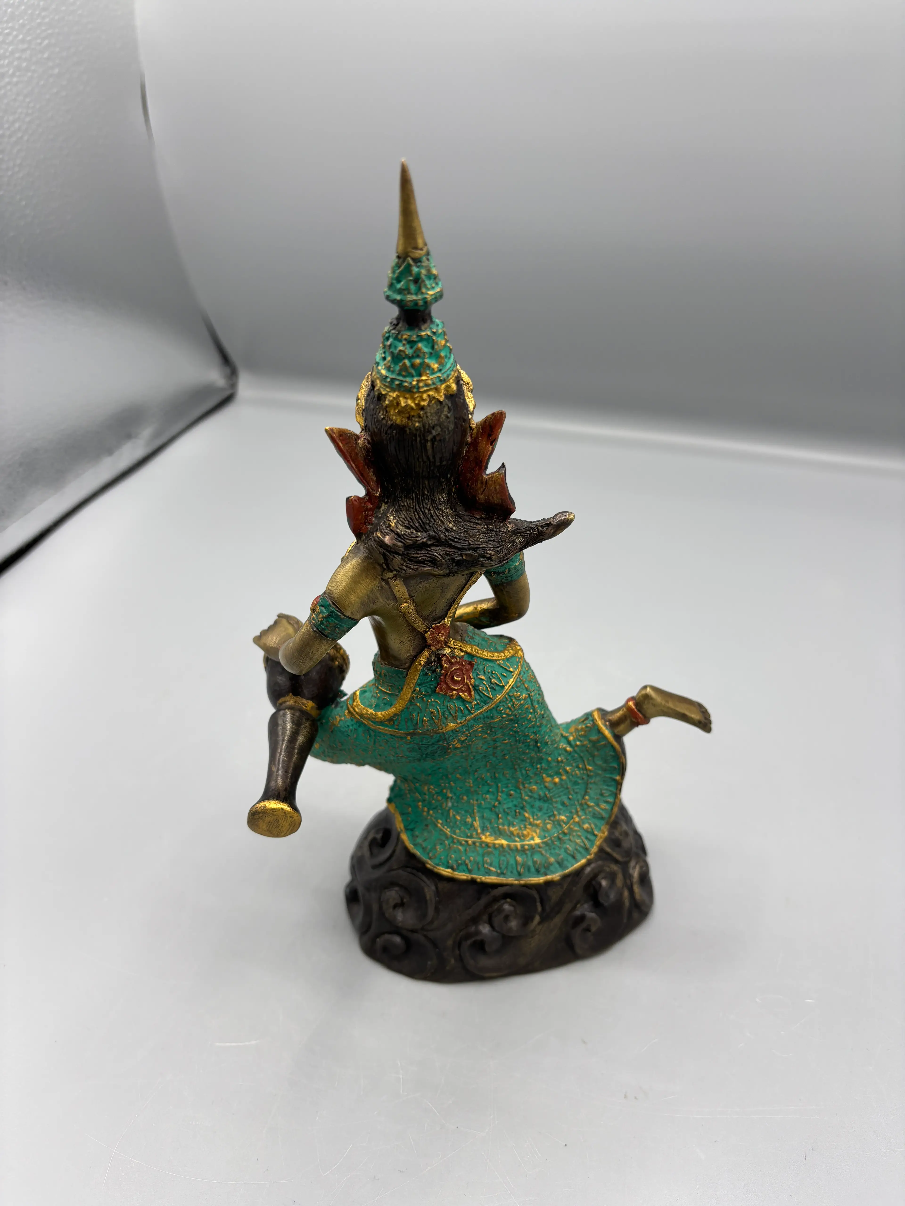 Image 3 of 5