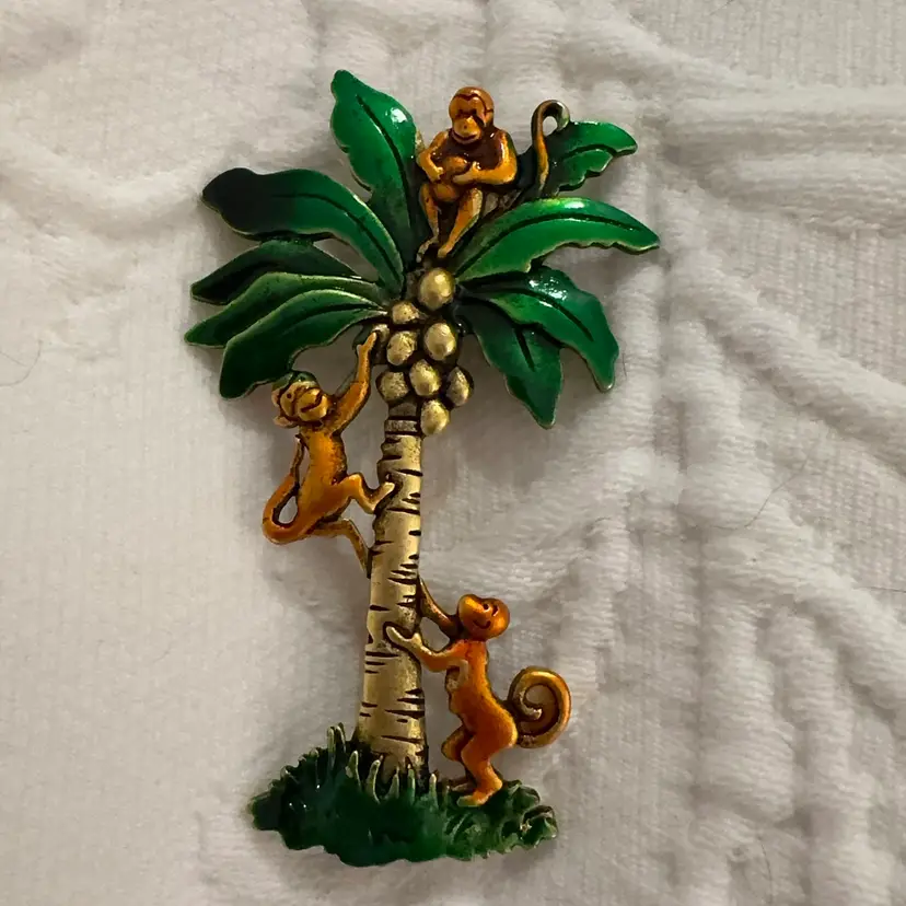 JJ Coconut Tree Monkeys Brooch