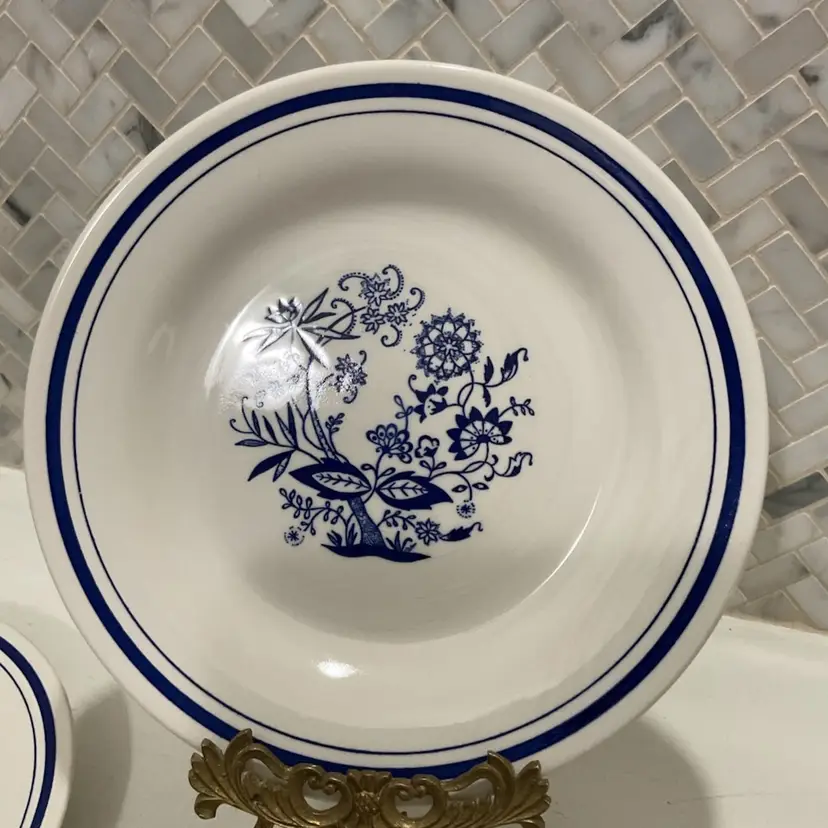 Blue Onion Salad Plate Call Outs