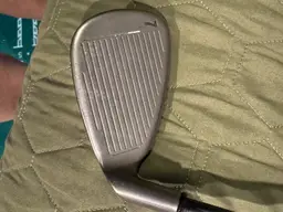 Easy Hitting and Forgiving Callaway Big Bertha Tungsten Titanium - 7 Iron RH