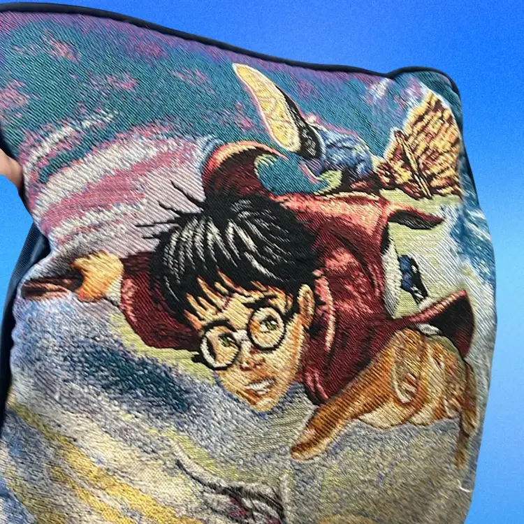 Christmas Gift Idea! Vintage Harry Potter 14x14 Pillow, Free Shipping For This Item Back Is Navy Blue