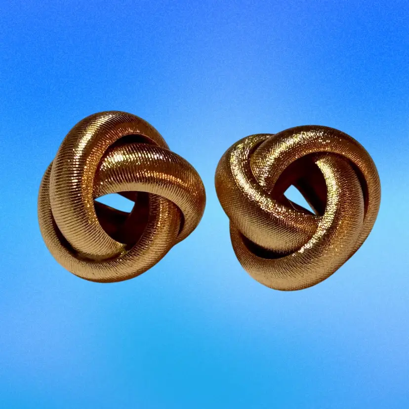 Vintage Signed Monet Textured Knot Chunky Goldtone Clipon Earrings (KK)