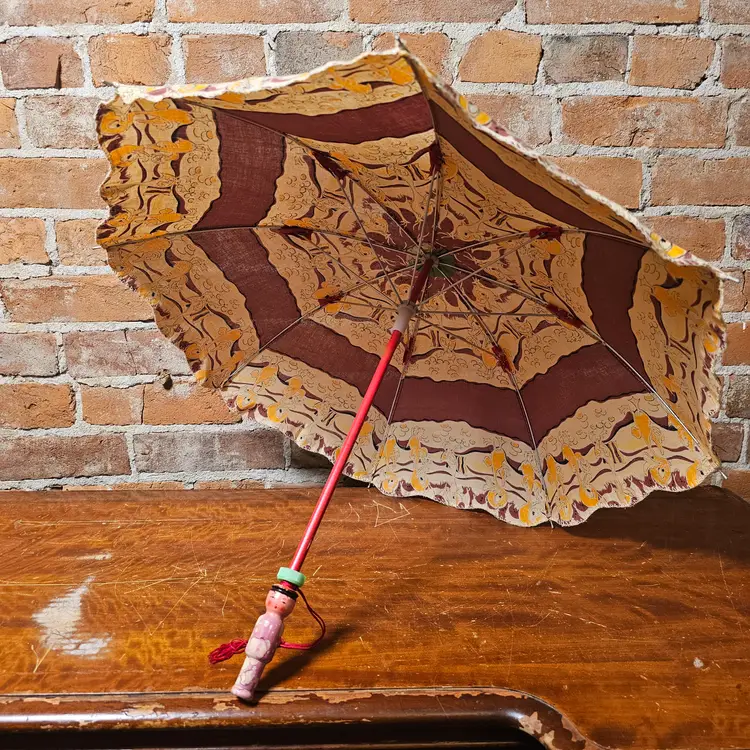 Vintage Child’s Parasol Umbrella Kokeshi Wooden Handle Kitschy Duck Fabric Asian Style