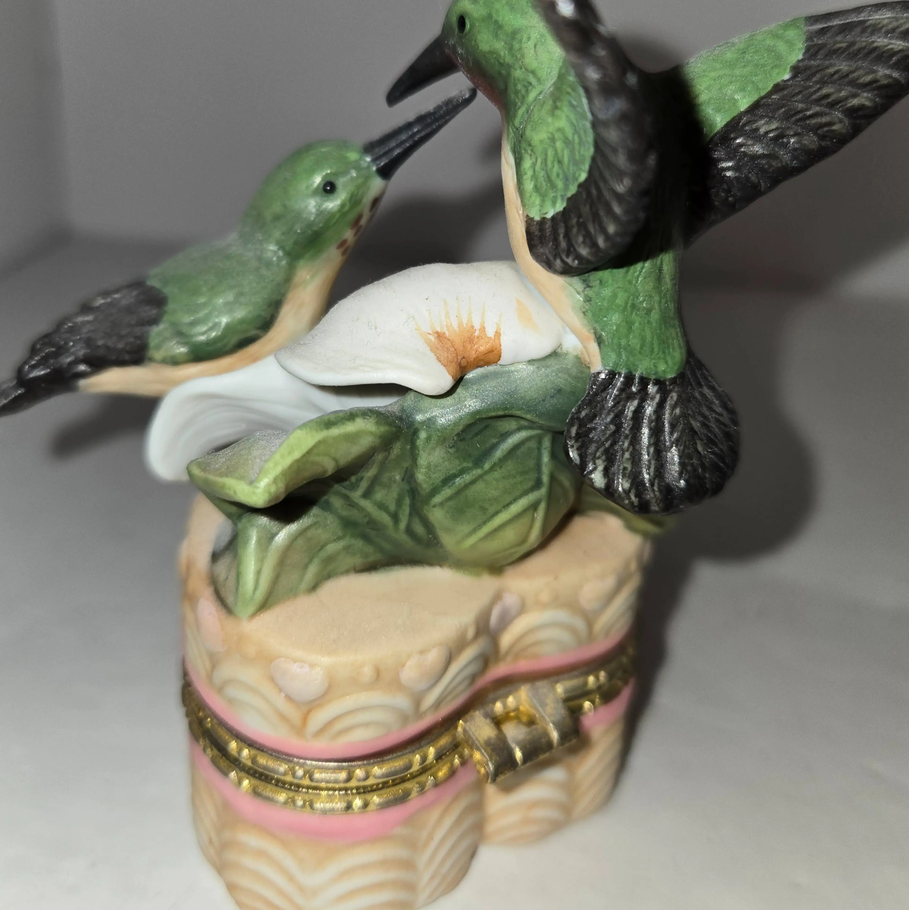 Image 2 of 5