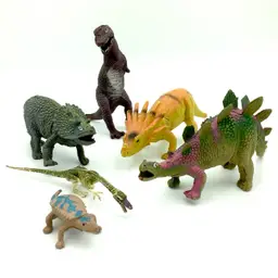 Lot of 6 Dinosaurs With Injuries - Great Dinosaur Battle Scene Poses and Pics!!
