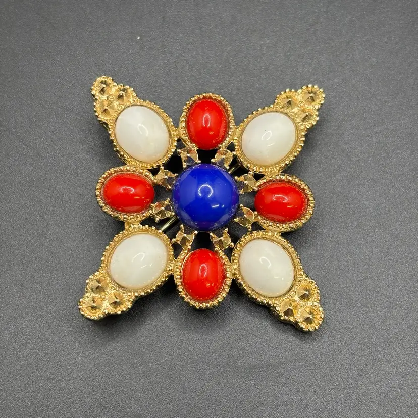 Sarah Coventry Red, White & Blue Cabochons 2.5”