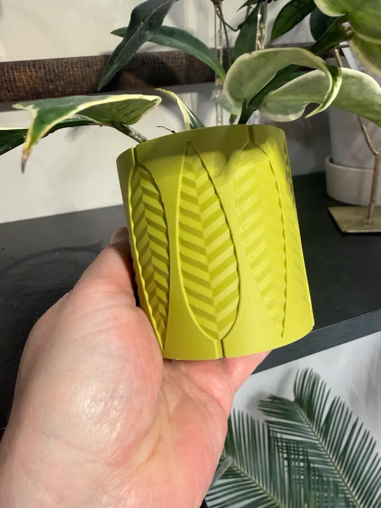 Leaf Embossed 3D Printed Cover Pot - 2.75” x 3”
