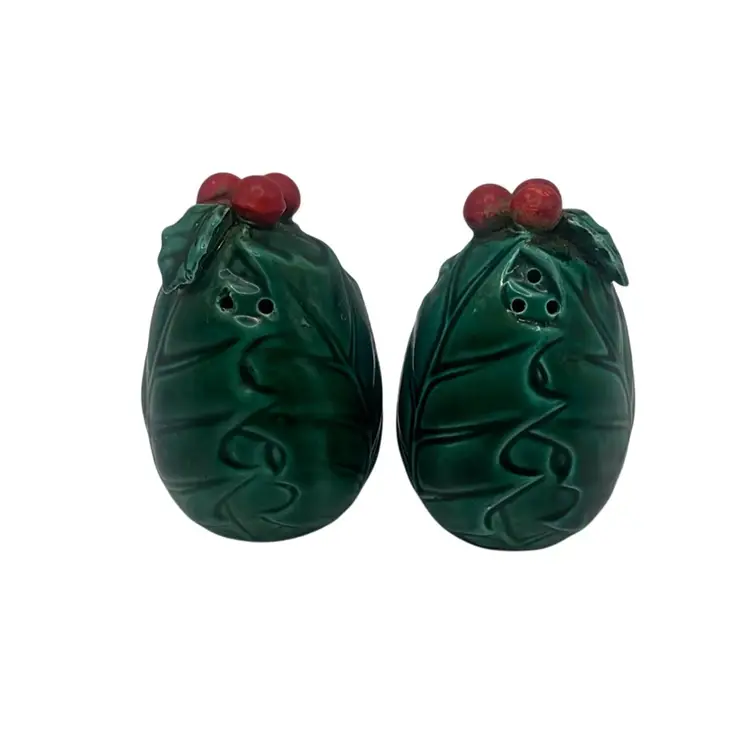 Vintage Lefton Holly And Berry Salt And Pepper Shakers, 3” Tall