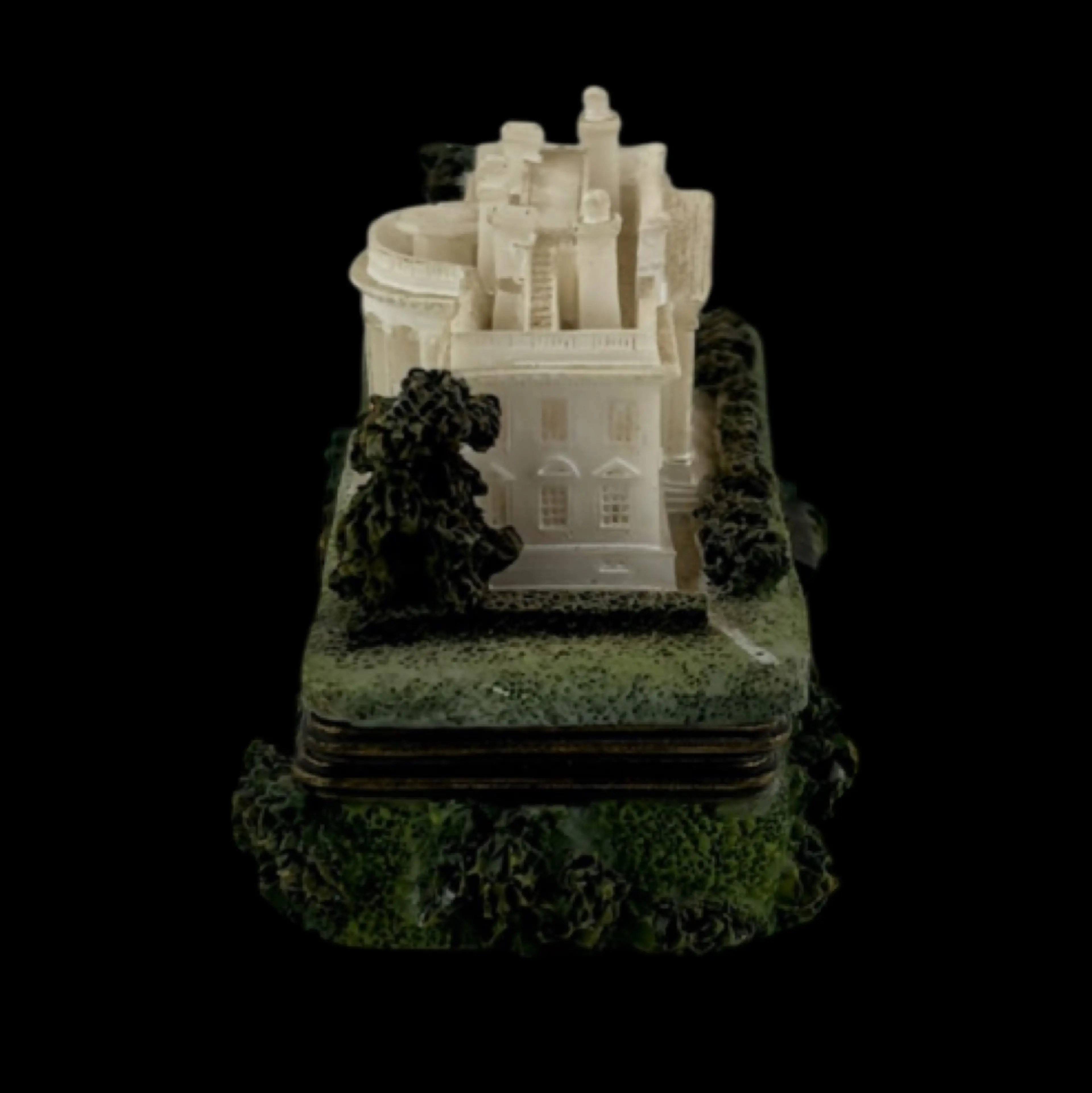 Image 4 of 6