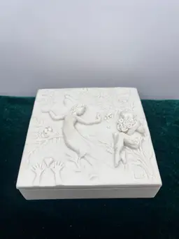 5”c2” Willow Tree A Healing Wish Keepsake Box