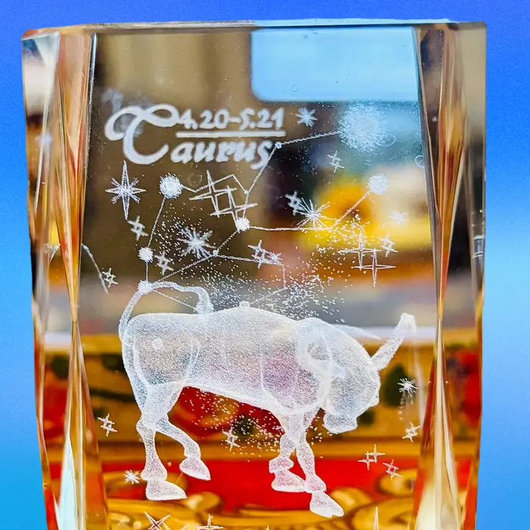 Paperweight Zodiac Taurus