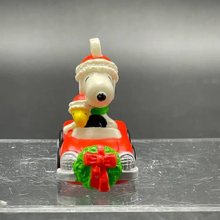 Peanuts Snoopy Woodstock in Car Hanging Christmas Holiday Ornament VTG