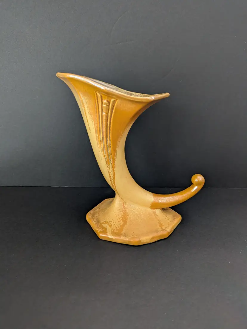 Scarce Vtg Roseville Orange Gold Russco Cornucopia Vase *READ*