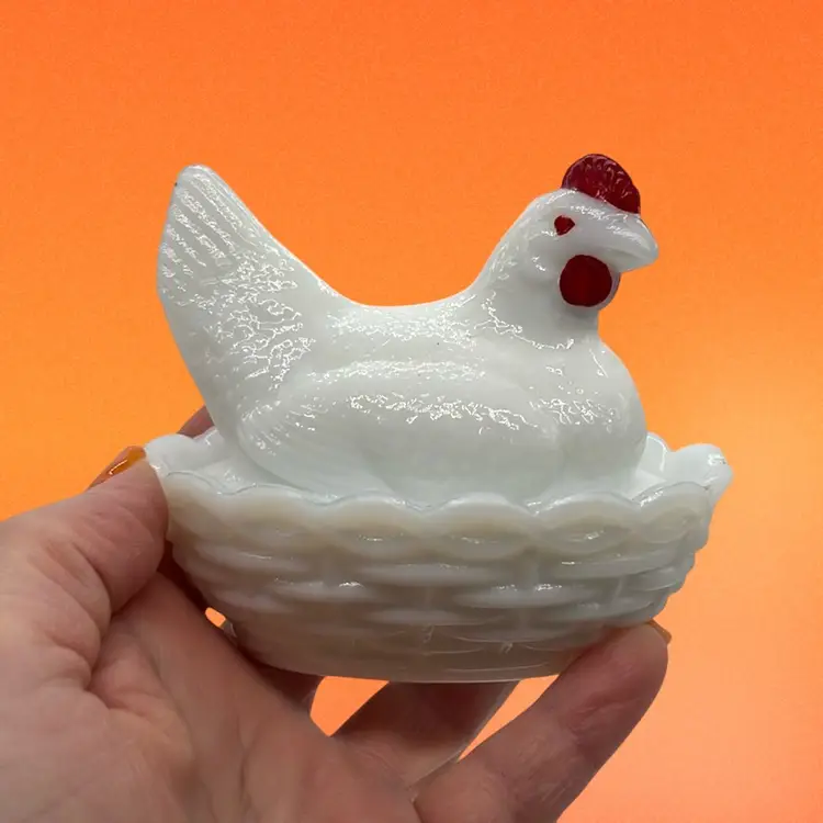 Vtg. Westmoreland Hen on Nest Milk Glass Rooster Chicken 2.75”