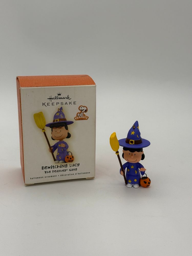 Hallmark Ornament 2009 Bewitching Lucy | QF04012 Peanuts Halloween New In Box