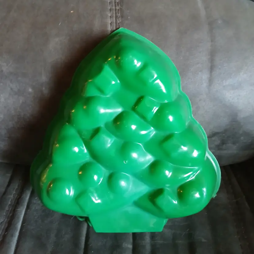 Vintage Christmas tree mold