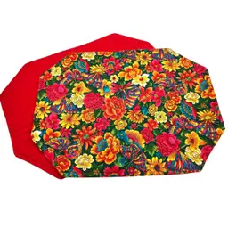 07 - Pair Of Reversible Quilted Fabric Placemats With Butterflies And Flowers