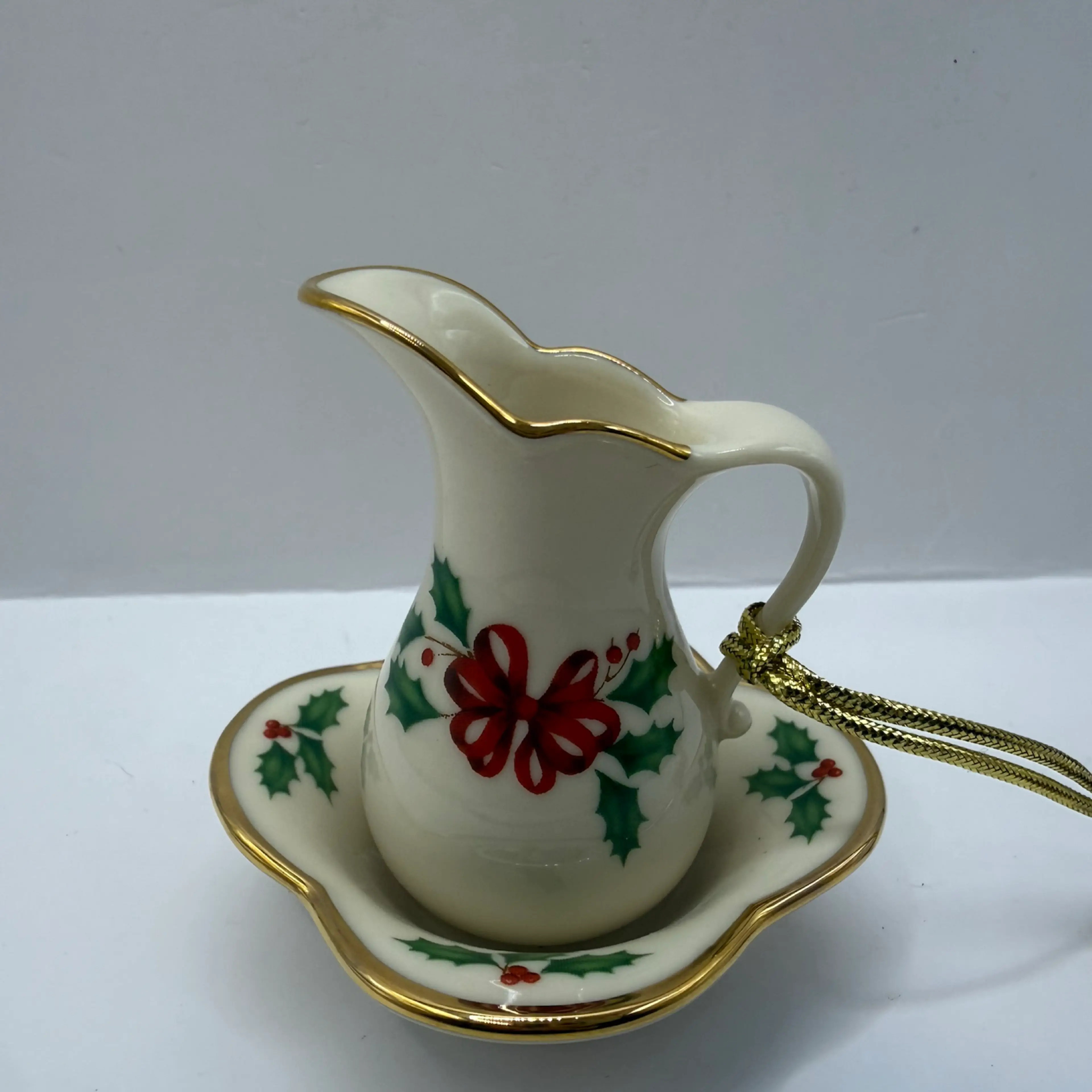 Image 1 of 6