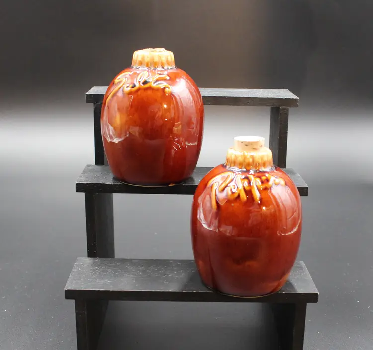 Hull Oven Proof Brown Drip Glaze Cork Top Salt and Pepper Shakers