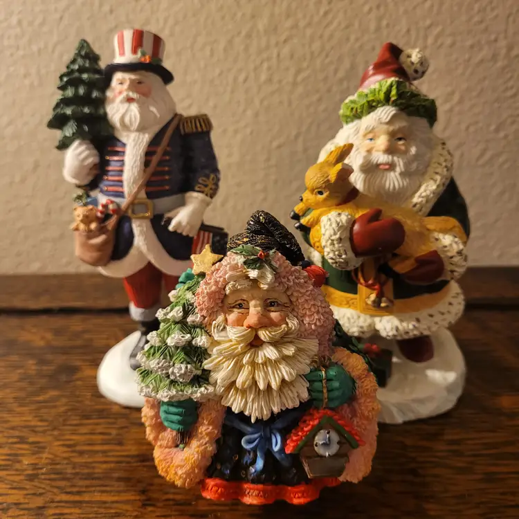 3 Santas 2 Lenox Patriotic & Woodland Collection 1 Possible Dreams Italy