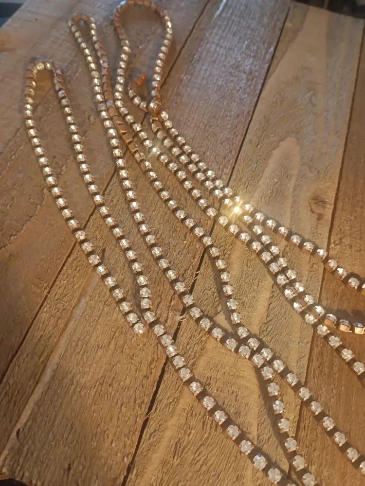 6 Feet of Vintage 4mn Clear Rhinestone and Brass Chain Trim.